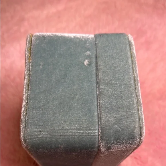 Miu Miu Velvet Jewelry Box - Picture 5 of 6